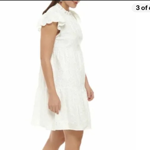 Crown & Ivy Tiered Flutter Sleeve Eyelet Dress White 2X - Picture 2 of 9